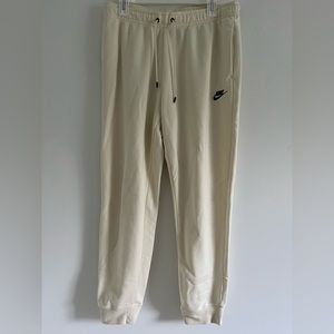 nike sweatpants